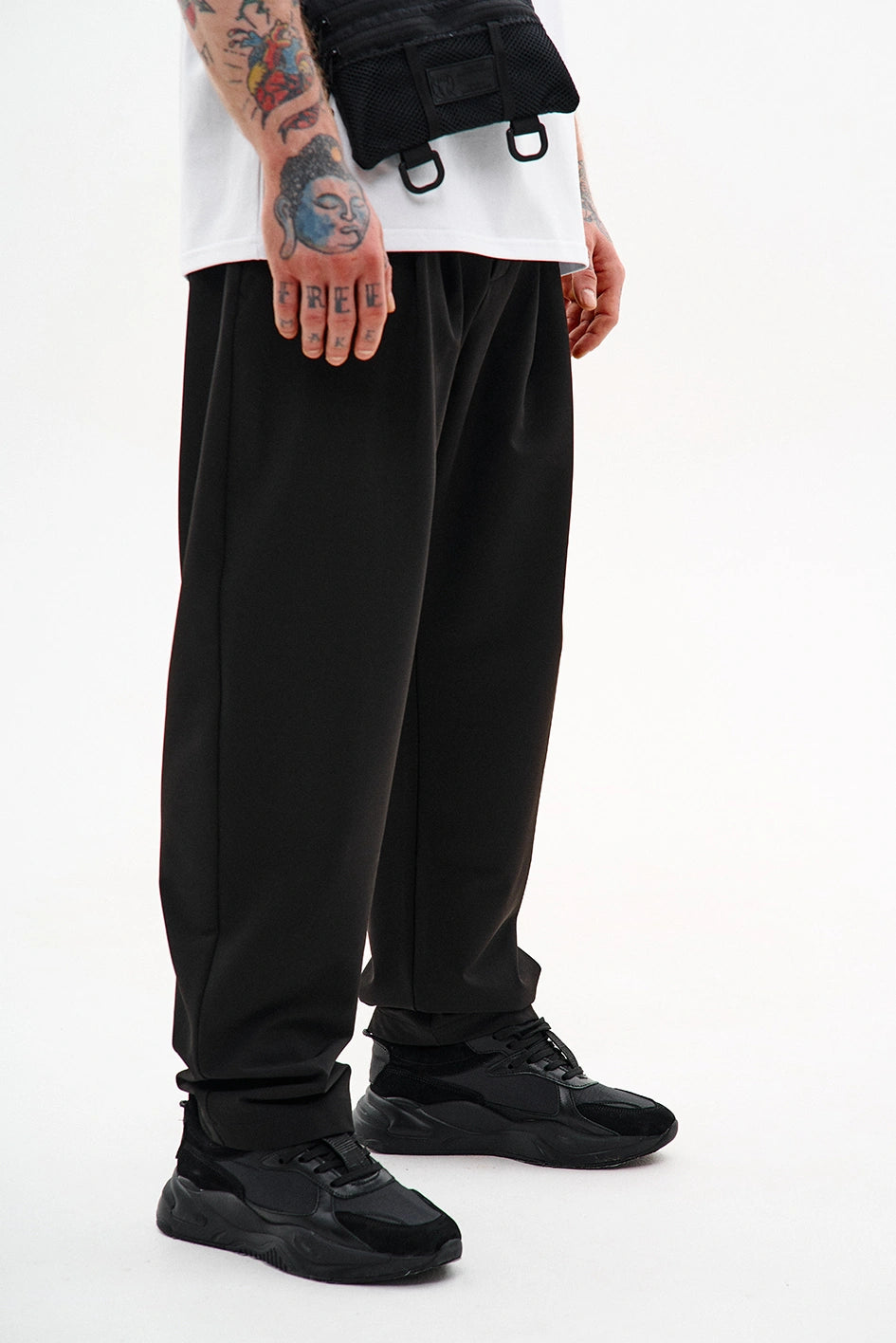 Lightweight loose-fit trousers “Kaminari”