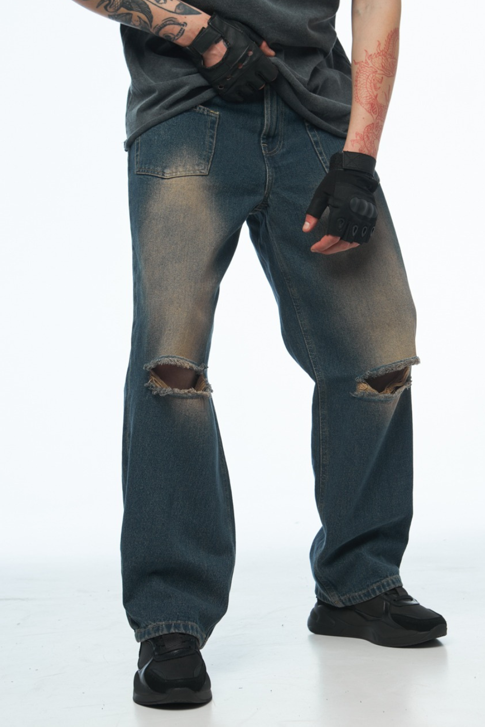 Baggy Jeans with Distressed Detailing