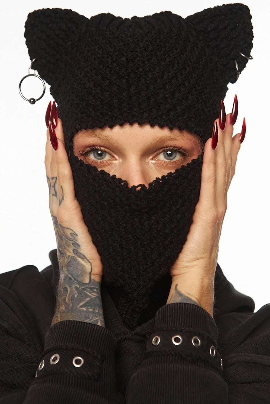 Knitted Balaclava “Steelcat”