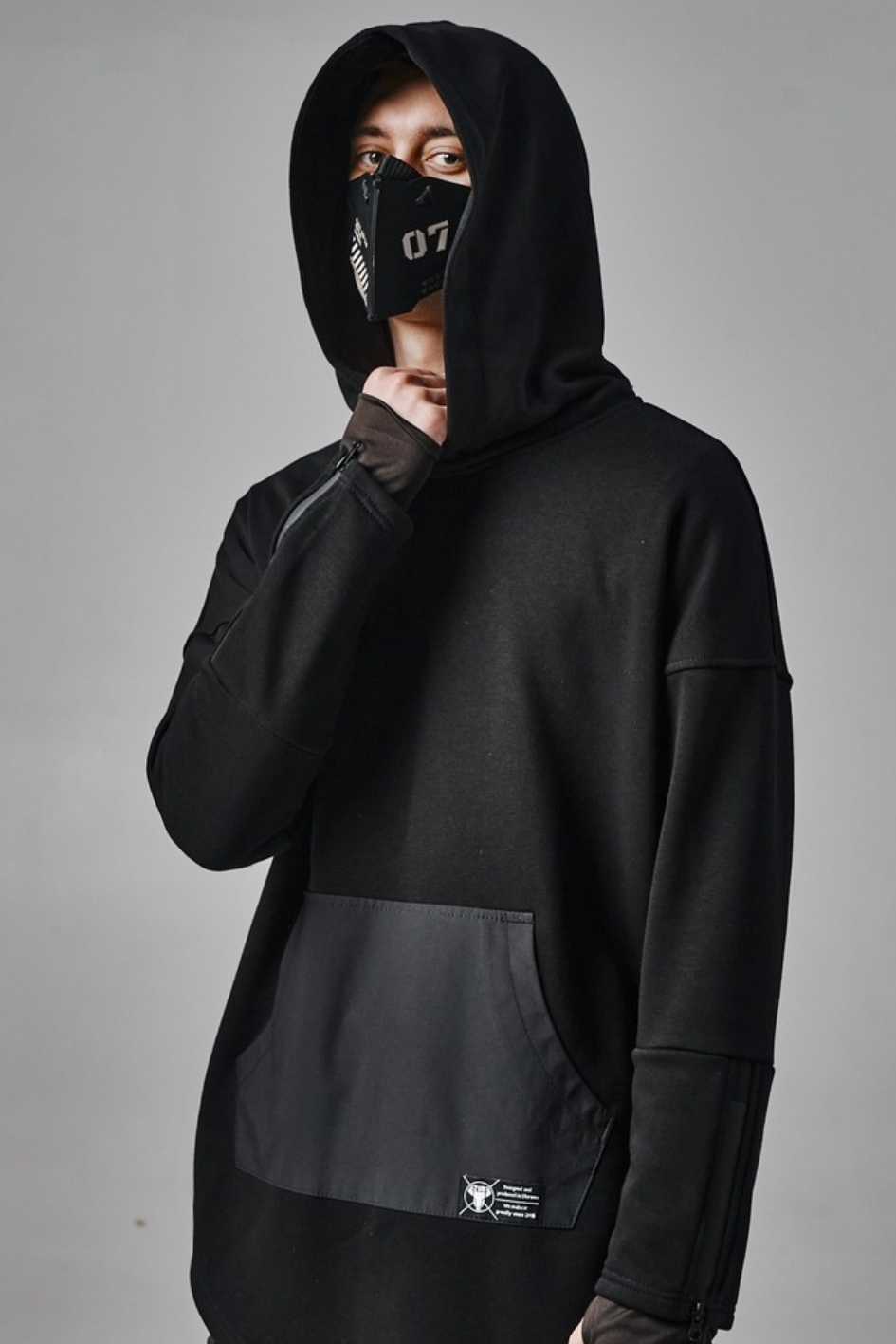 Hooded-cloak "Assassin"