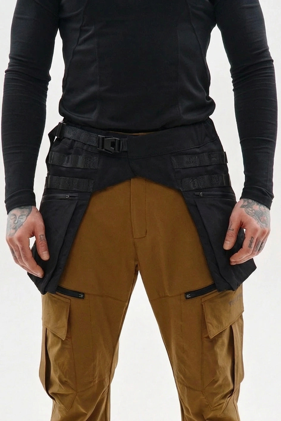 Utility belt with zippered pockets "Bukuro"
