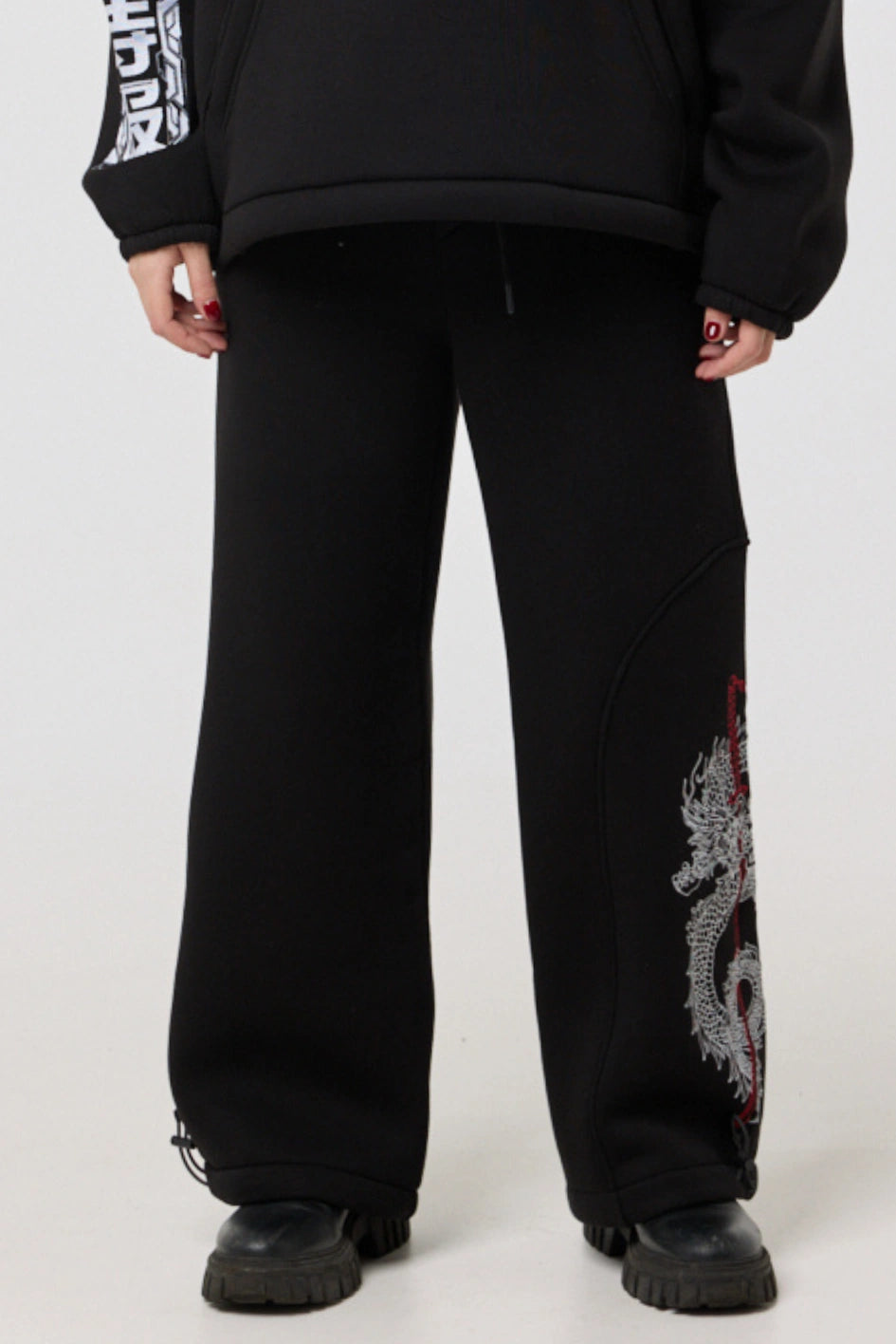 Wide sweatpants with embroidery “Ryuu”
