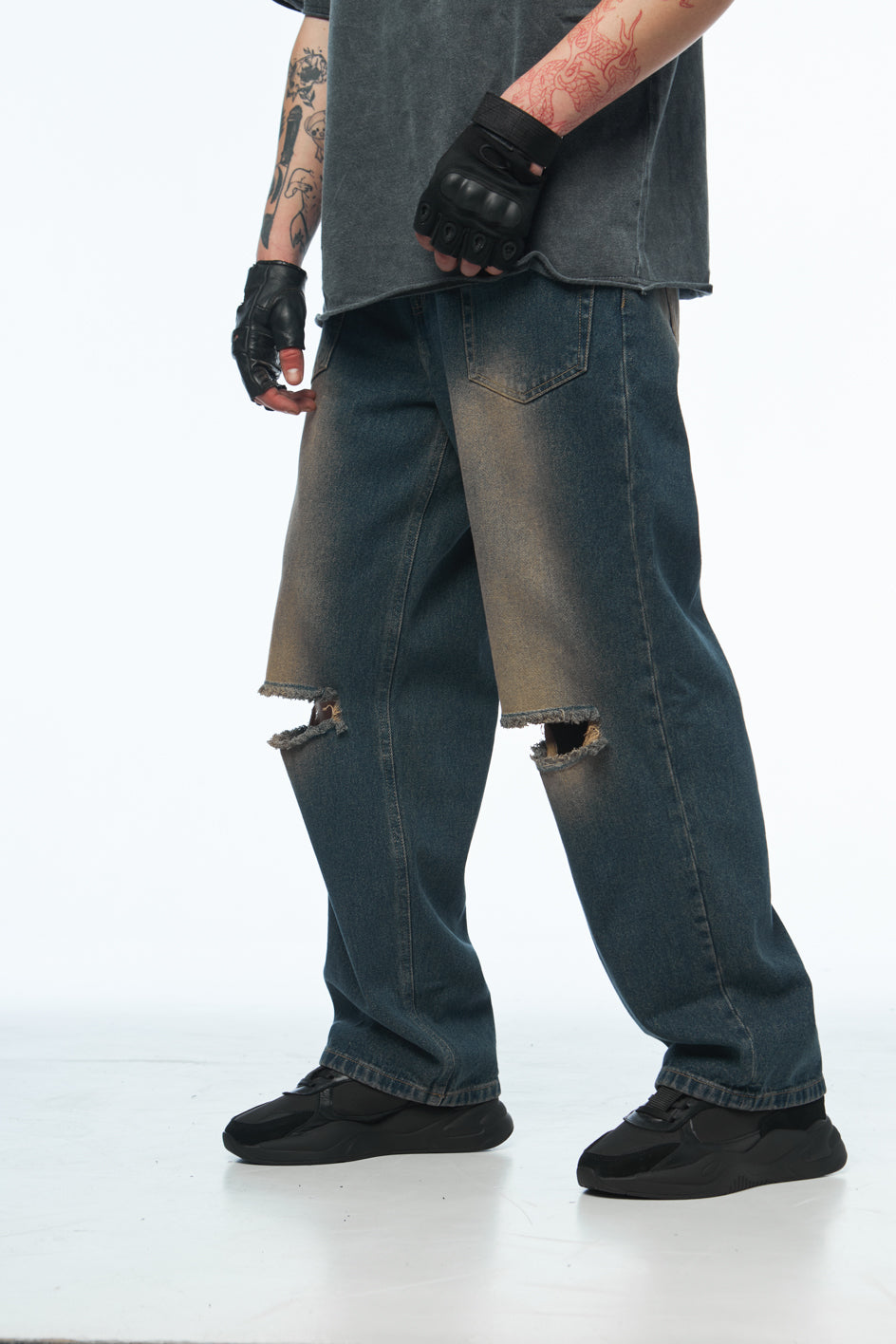 Baggy Jeans with Distressed Detailing